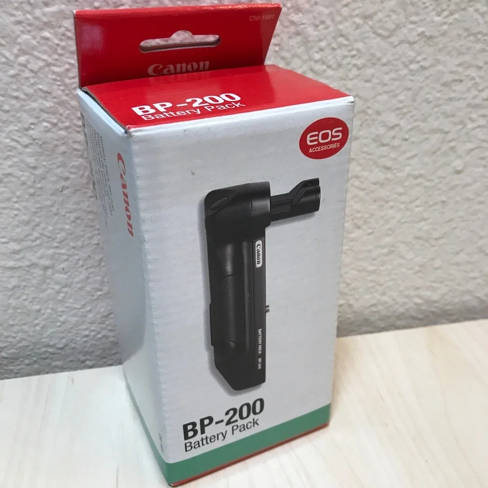 Canon BP-200 Battery pack for Canon Camera Photography Accessory NIB NWT